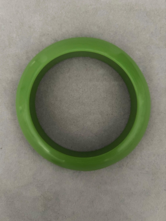 1980s Leaf Green Three (3) Bangle Stack | 80s Vin… - image 8