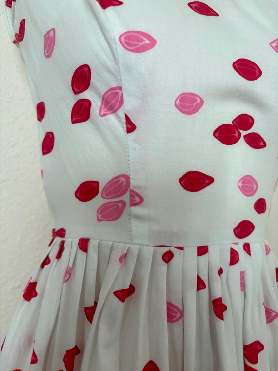 1950s Lips Novelty Print Dress, Extra Small to Sm… - image 4