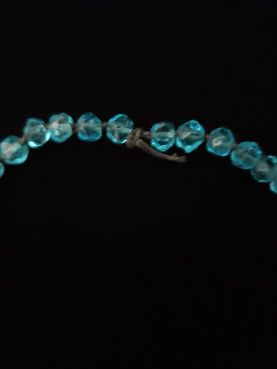 1920s Aqua Glass Long Necklace | 20s Vintage Turq… - image 5