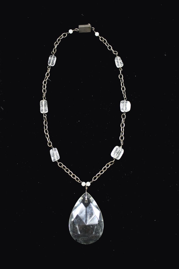 Super! A19 Details about Vintage Designer Clear Rhinestone Teardrop Necklace Super! A19 Details about Vintage Designer Clear Rhinestone Teardrop Necklace