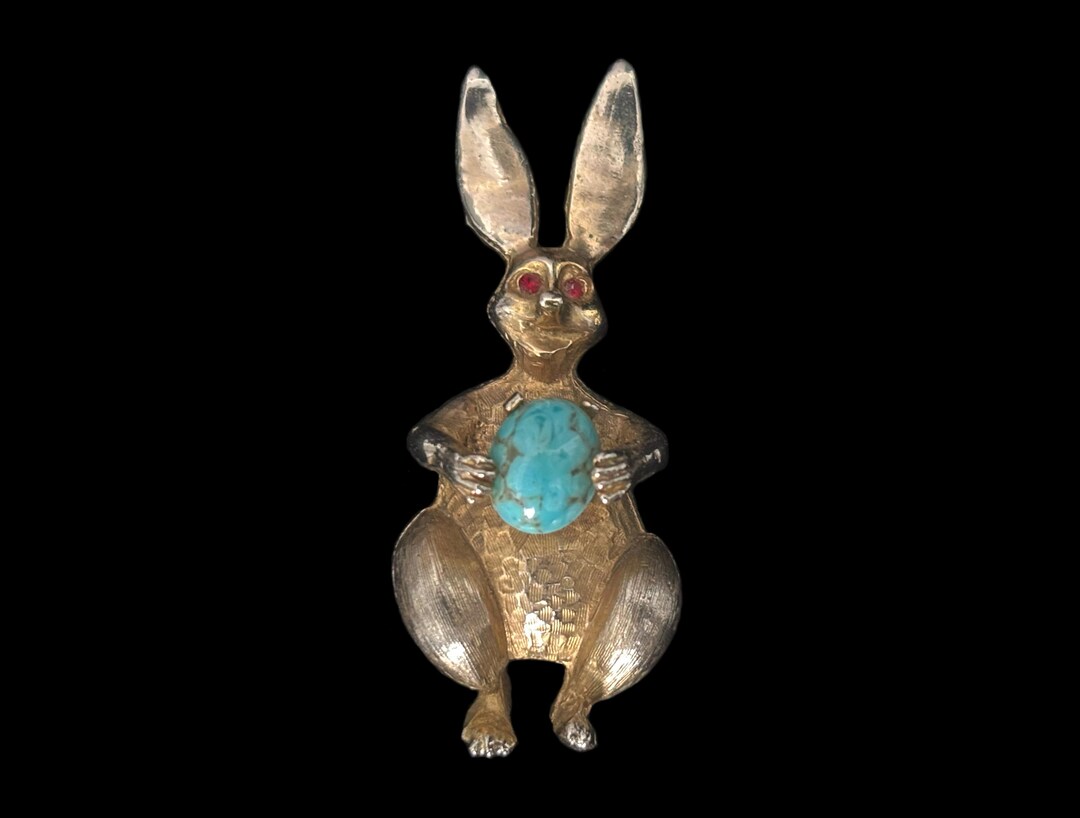 1960s Gold Tone Easter Bunny Rabbit Brooch | 60s Vintage Bunny Man ...