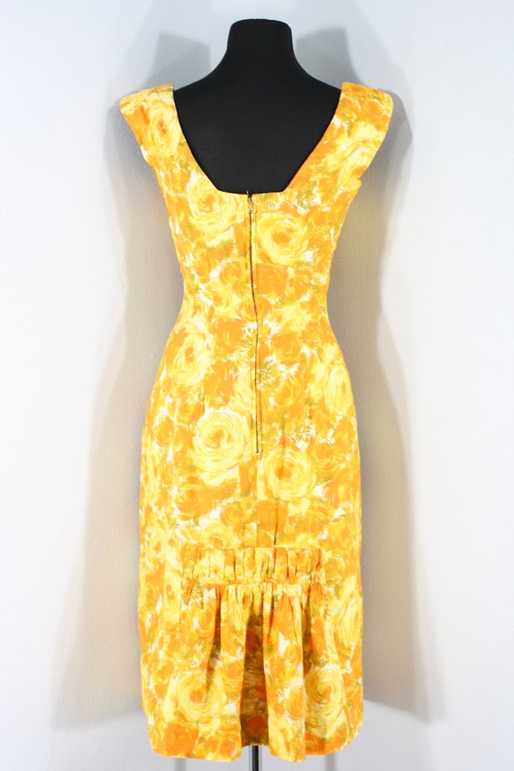 1950s Autumnal Floral Wiggle Dress by Alix of Mia… - image 6