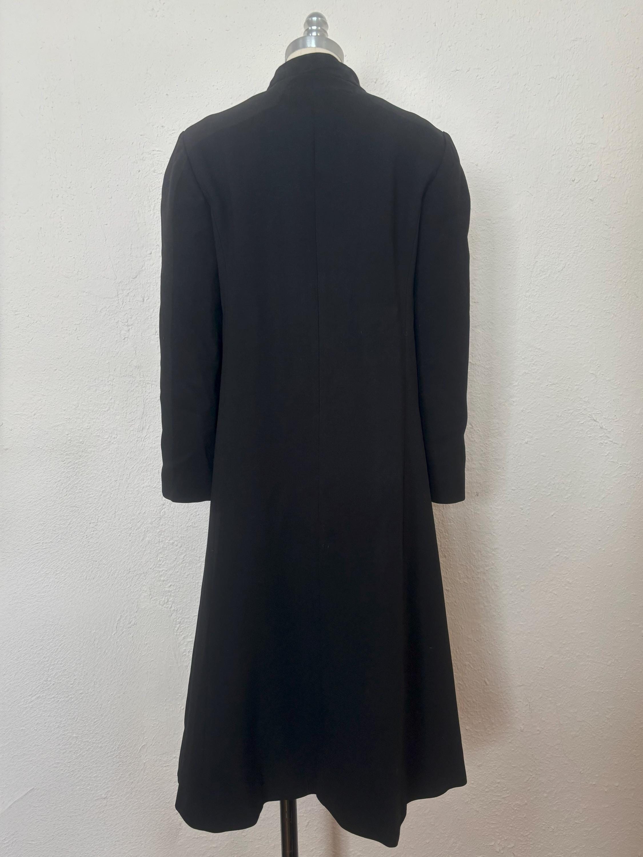 1970s Midi Length Wool Coat With Belt, by Gloria Sachs  display picture 1