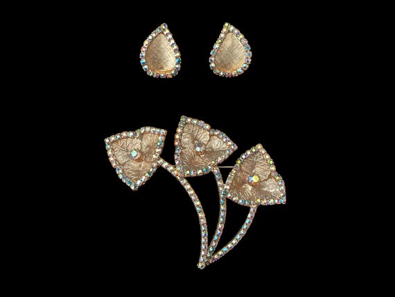 1960s Iridescent Rhinestone Floral Brooch and Clip On Earring Set | 60s Vintage Gold Tone Jewelry Set