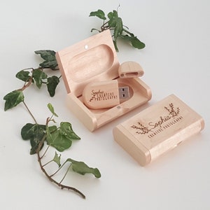 Maple Wood USB drive with Gift Box - Personalised Laser Engraving