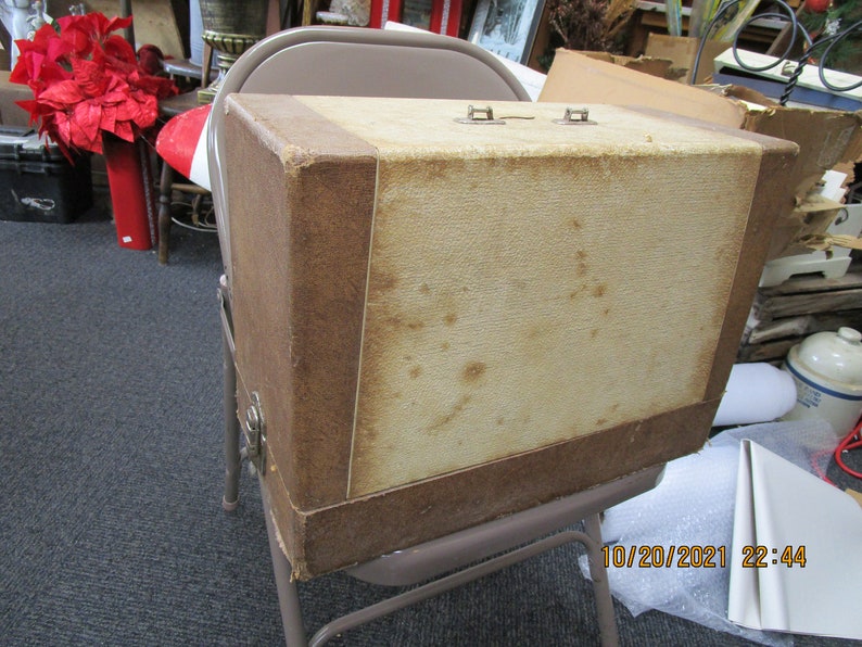 Vintage Good Housekeeper Sewing Machine Etsy