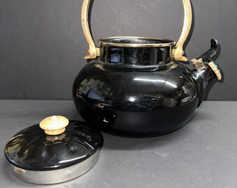 Vintage Paul Revere Copper Tea Kettle. This Rustic Aged Copper Tea