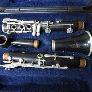 Antique Boosey & Hawkes 2-20 Clarinet