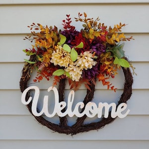 Fall pumpkin vine wreath for front door. Autumn mums, Welcome Wreath with harvest foliage for fall and Thanksgiving. Autumn door hanger.
