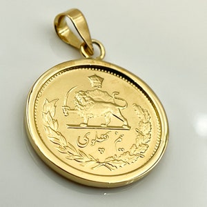 Nim Pahlavi sekke seke coin  pendant 21.6k gold and cover is 18k gold