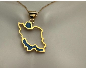 18k Gold iirraann map pendant