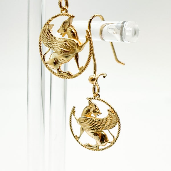 18k Gold Earrings old imperial emblem