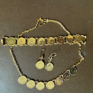 21.6k sekke and 18k cover Rob sekke pahlavi set: Neckless, Bracelet, Earrings