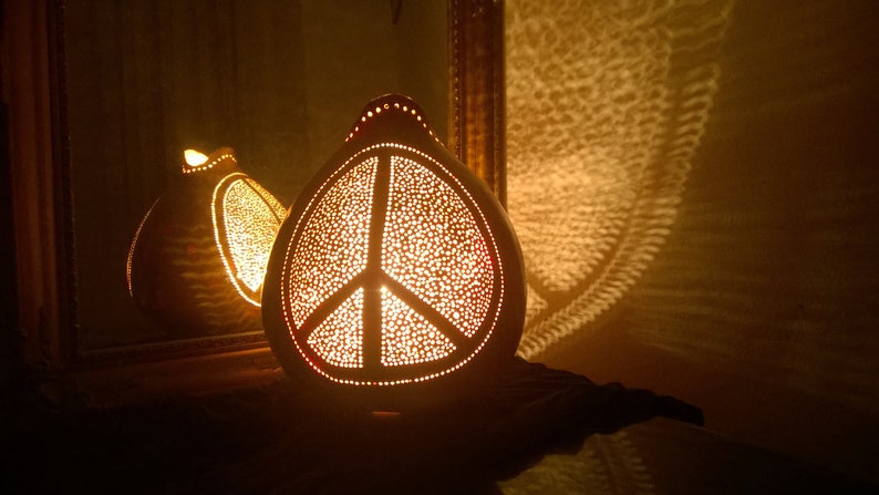 Peace /& Love Lamp Shade Modern Lamps Creative Gifts Unique Living Room Decor Lamps for Night Stands