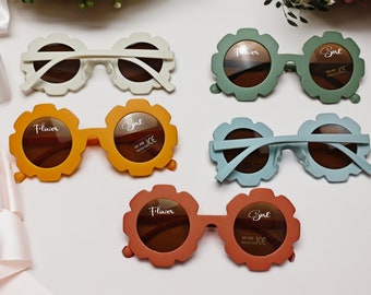 Personalized flower girl glasses，Floral Daisy Girls Personalized Name Sunglasses，UV400 Protection，Kids Gift