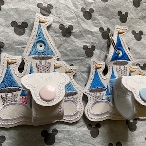 Porte-oreilles ou porte-oreilles Mickey Minnie Mouse inspiré du parc Disney du château de conte de fées pour tour de cou, sac, ceinture.
