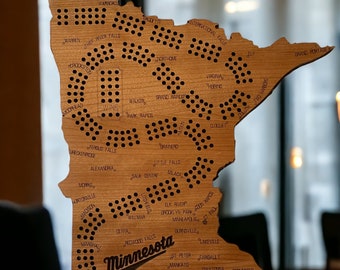 Minnesota Cribbage Brett, Laser graviertes Holzspiel, Perfekt für die Familienspielenacht, einzigartiges Geschenk für Brettspielliebhaber, Cribbage Liebhaber
