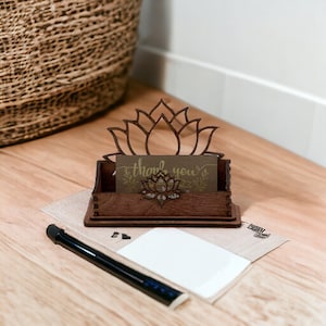 Holz Visitenkartenhalter, Lotus Blume Bürobedarf, New Age, Schreibtisch Organisation, Geschenk für Reiki, Geschenk für Spa Besitzer