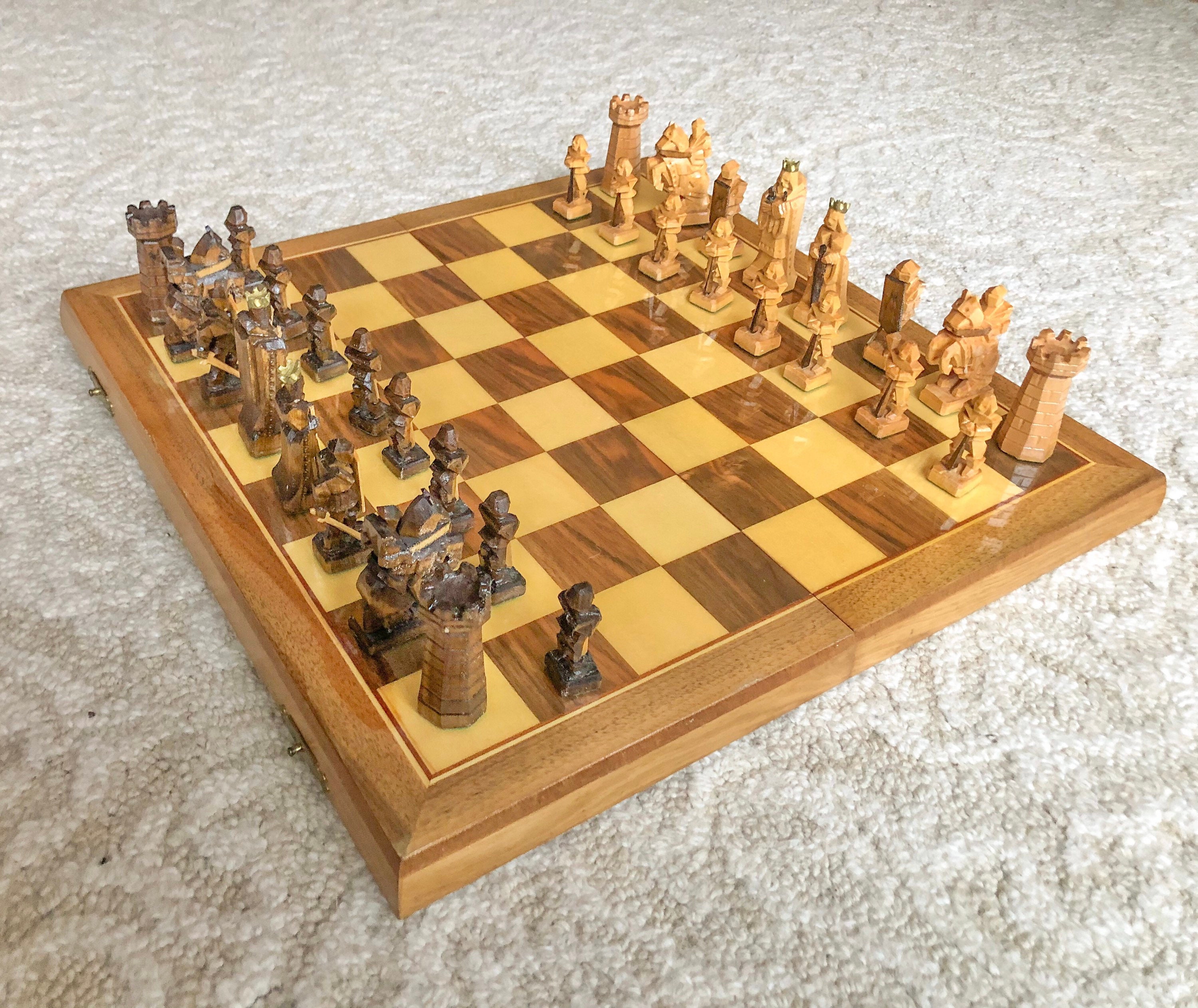 Medieval Royal Chess: Classic Board Game for Nintendo Switch