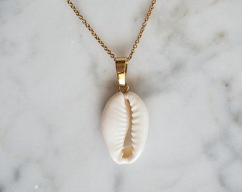 Cowrie Shell Necklace, Gold Filled Seashell Necklace, Mermaid Necklace, Beach Necklace