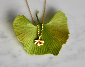 Minimalist Necklace, Dainty Ginko Leaf Necklace, Gold Filled Leaf Charm Necklace, Sterling Silver Ginko Leaf Necklace