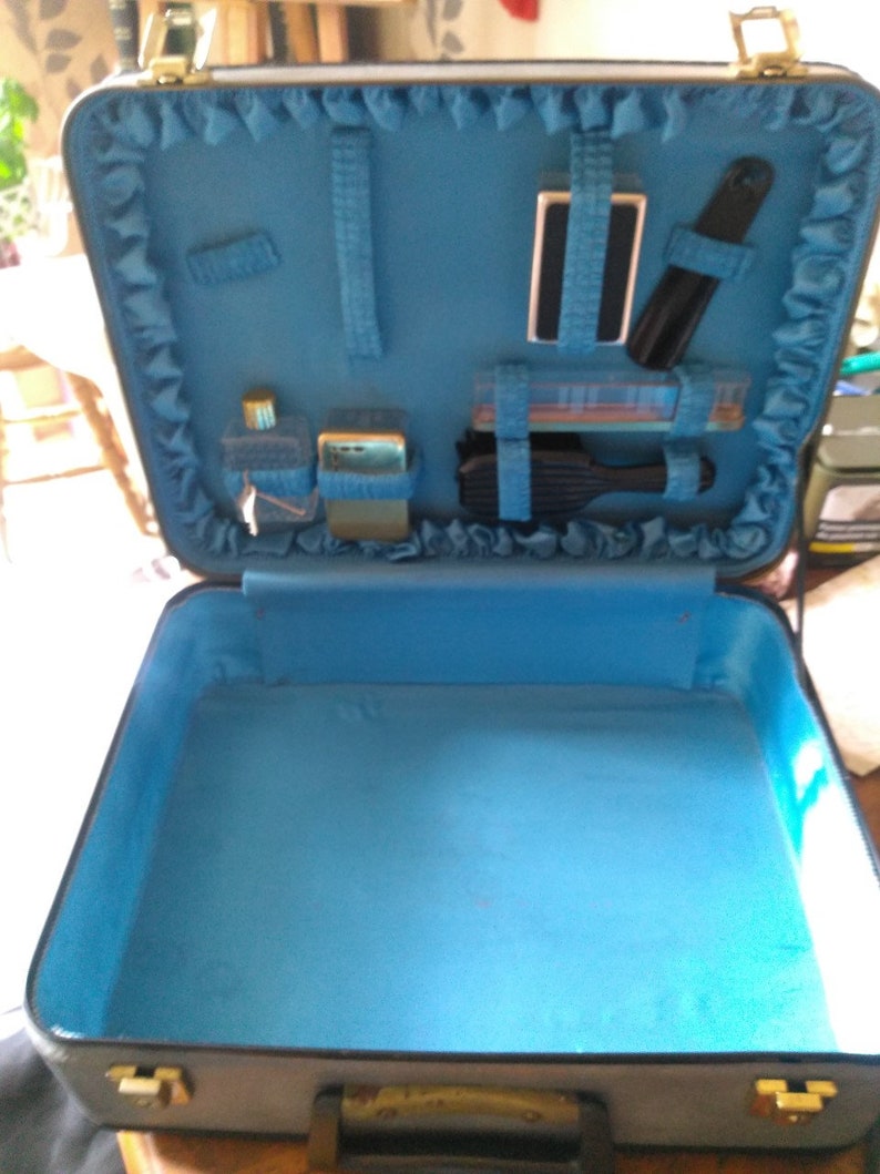 Old 1960s case with toilet needs