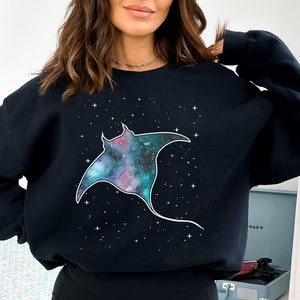 Manta Ray Outer Space Sweatshirt, Manta Ray Hoodie, Milky Way Galaxy Stingray Sweatshirt, Manta Ray Lover Sweatshirt, Stingray Sweater