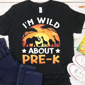 Wildes Über Pre-K Shirt, Zoo-Tiere zurück zu Schule Shirt, Vorschule Erster Schultag Safari-Shirt, Schulsafari-Tier-Shirt