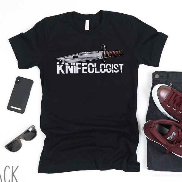 Knifeologist Shirt | Funny Knife Collector Shirt | Knife Lover Shirt | EDC Shirt | Bladesmith Knife Maker Gift | Pocket Knife Lover Gift