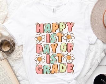 Camisa feliz do primeiro dia da 1ª série, camisa bacana do primeiro dia de aula para crianças, linda camisa de volta às aulas para professores, primeiro dia da 1ª série