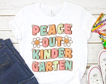 Peace Out Kindergarten Shirt, Cute Groovy Last Day of Kindergarten Shirt, Retro Last Day of School Shirt for Kids, Kindergarten Outfit