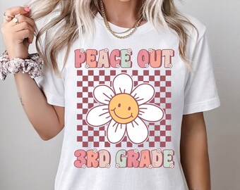 Peace Out 3rd Grade Shirt, Cute Groovy Last Day of 3rd Grade Shirt for Teachers, Retro Last Day of School Shirt for Kids, Groovy Flower Tee