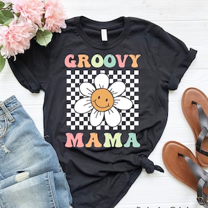 Leuk groovy mama-shirt, bloemen jaren 70 bloemenshirt, retro shirt groovy mama, bijpassende familie groovy verjaardagsfeestje shirt, vintage shirt jaren 70