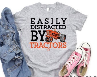 Leicht abgelenkt durch Traktoren | Kinder Traktor Shirt | Lustiges Traktor Shirt | Landwirtschaft Shirt für Kinder | Traktor Shirt für Jungs | Traktor Geschenk