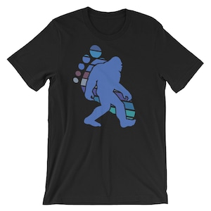 Bigfoot Shirt | Bigfoot Footprint T-Shirt | Sasquatch Shirt | Funny Bigfoot Shirt | Novelty Shirt | Squatch Shirt | Funny Shirt