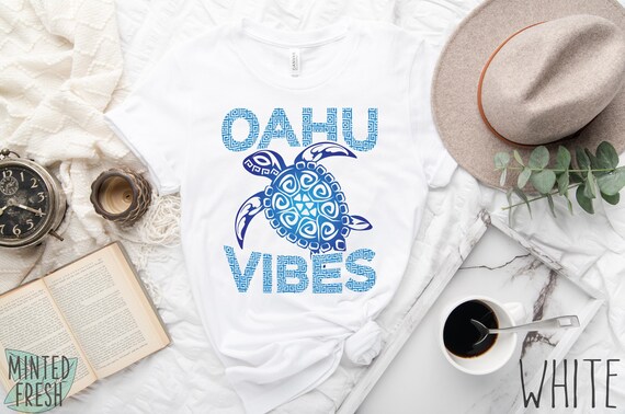 Shirt Manta Ray Polynesian Art Maori Hawaii Tropical Color Shirt Manta Ray Polynesian Art Maori Hawaii Tropical Color