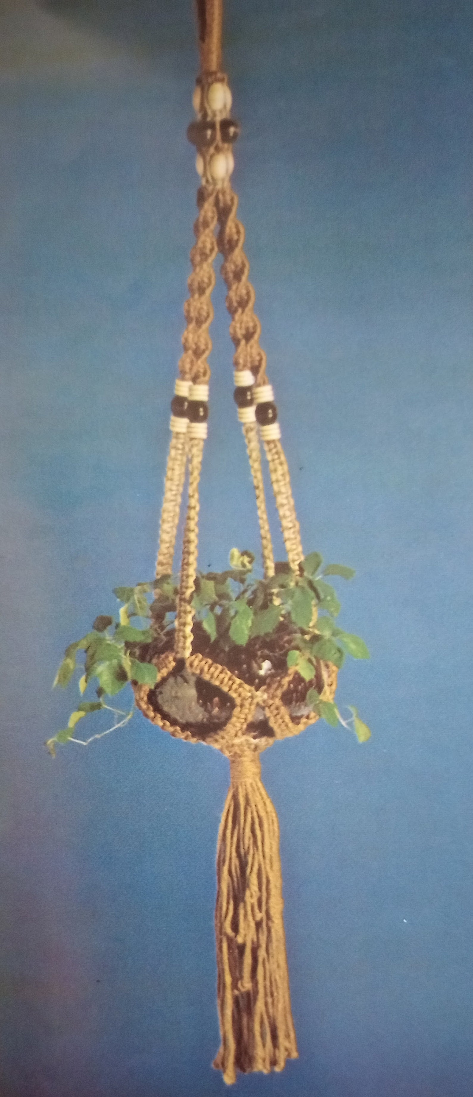 70 S Macrame Plant Hanger
