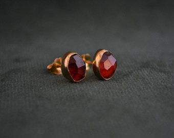 18K Gold Asymmetrical Studs with Garnet, 750 Gold Earrings with Gemstones, Solitaire Earrings, Greek Handmade Studs