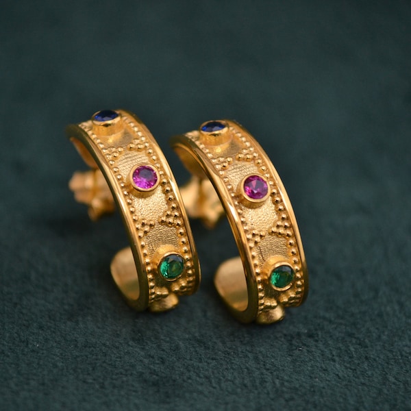Byzante Embrace Earrings main image 0