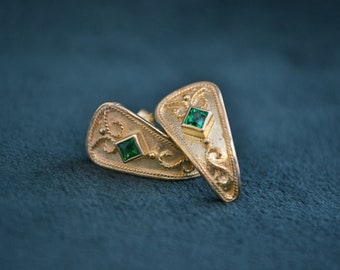 Pendientes Delta Byzantine, plata 925 bañada en oro de 22 quilates con circonita cúbica esmeralda, estilo medieval.