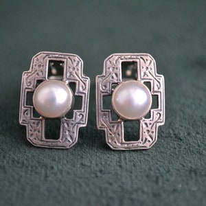 Silver Byzantine Earrings with Pearls, Sterling Silver Clip On Earrings with Authentic Pearls, Engraved Earrings, Art Deco Earrings, Gift