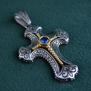 Imposantes byzantinisches Kreuz mit CZ, oxidiertes Kreuz mit 22K Vergoldung, griechisches handgemachtes Kreuz