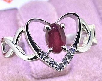 Oval Natürlicher Rubin 925 Sterling Silber Ring - Herz Jahrestag Geschenk