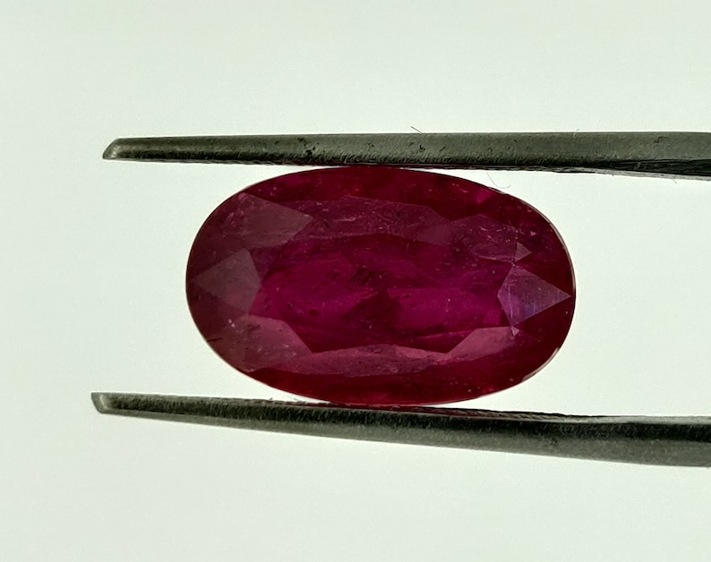 Natural Ruby Glass Filled Oval Shape Stone Glass Filled Ruby Loose Gemstones 9.55 Cts Amazing Faceted Ruby Gemstone Ruby Facet Cut Oval