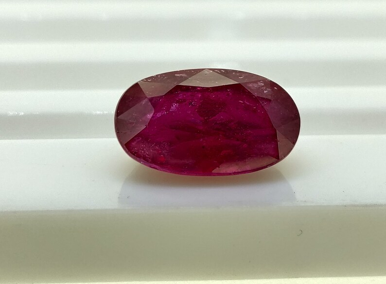 Natural Ruby Glass Filled Oval Shape Stone Glass Filled Ruby Loose Gemstones 9.55 Cts Amazing Faceted Ruby Gemstone Ruby Facet Cut Oval