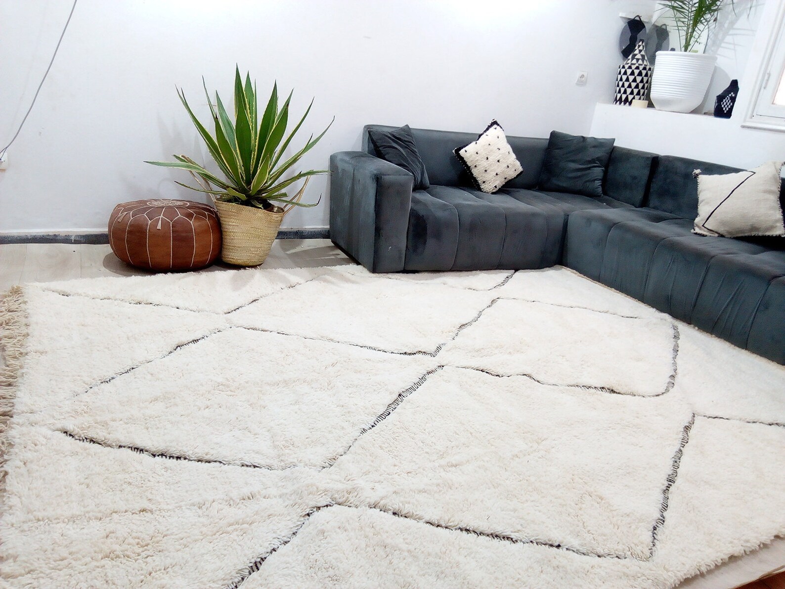Custom Beni Ourain Rug Style - Moroccan Rug Wool Berber Design ...