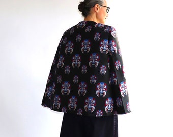 Minimal chic cape. Shrug with waist strap. Handmade Bollerino