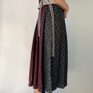 Pleated skirt in pure wild silk image 2