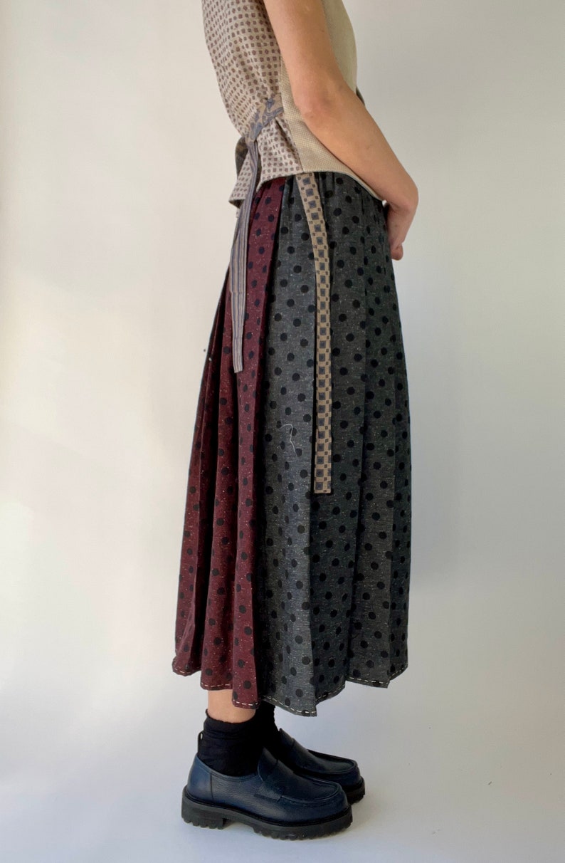 Pleated skirt in pure wild silk image 2