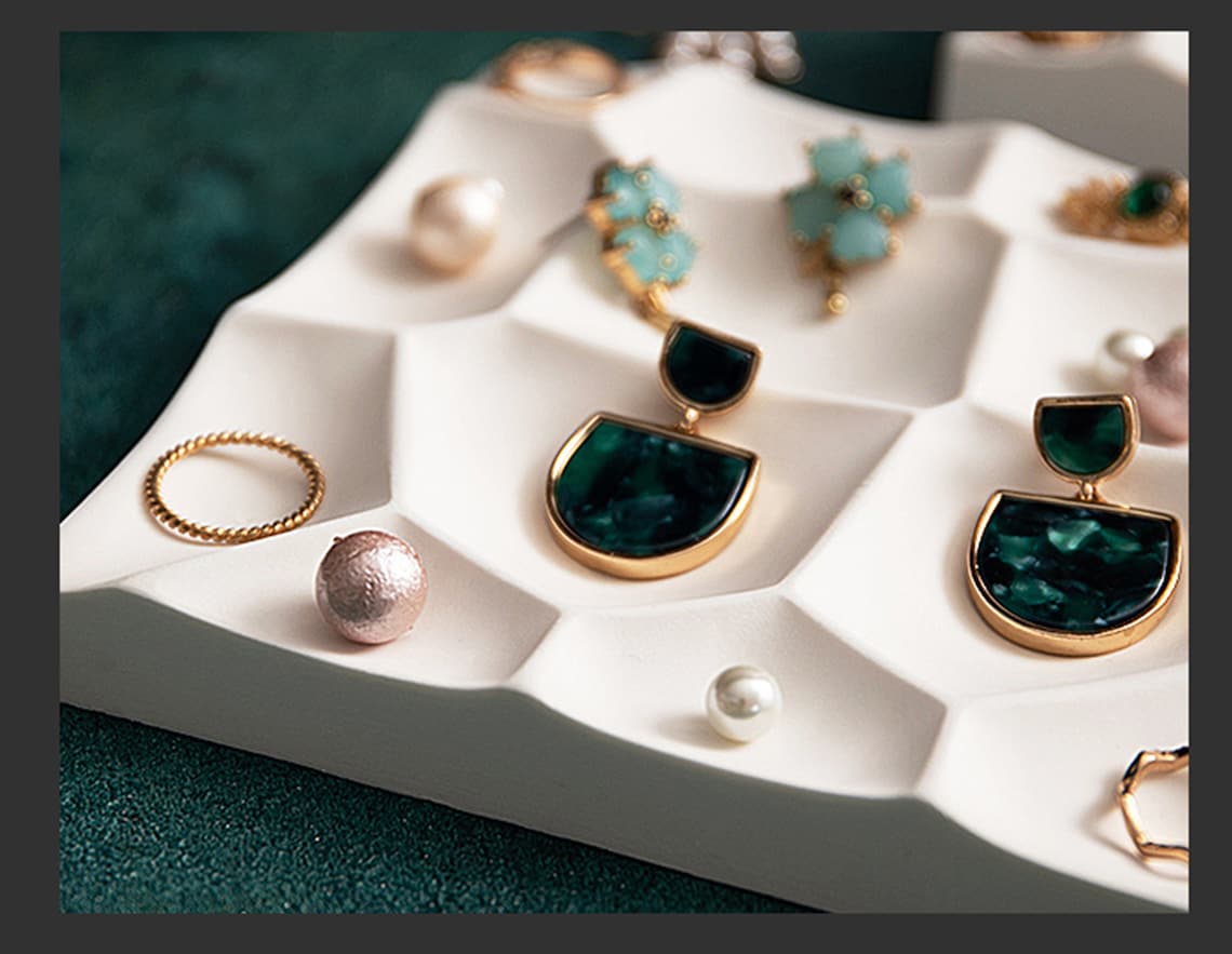 White Plaster Jewelry Display Tray Earrings Display Jewelry Etsy